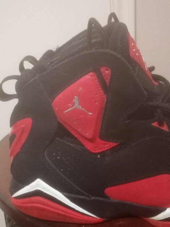 Nike Air Jordan True Flight Black University Red Mens Size 10.5 CU4933-001 2020 main image 4